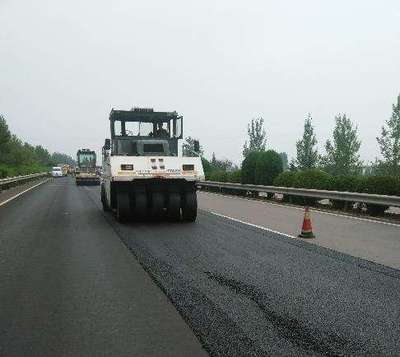 中恒沥青工程 平湖公路沥青道路修补施工