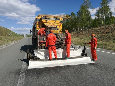 桥面公路微表处施工 沥青路面预防性养护工程 施工快速