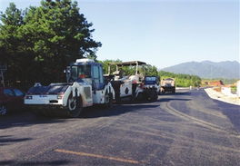 平浦路ⅰ标段完成路面油化
